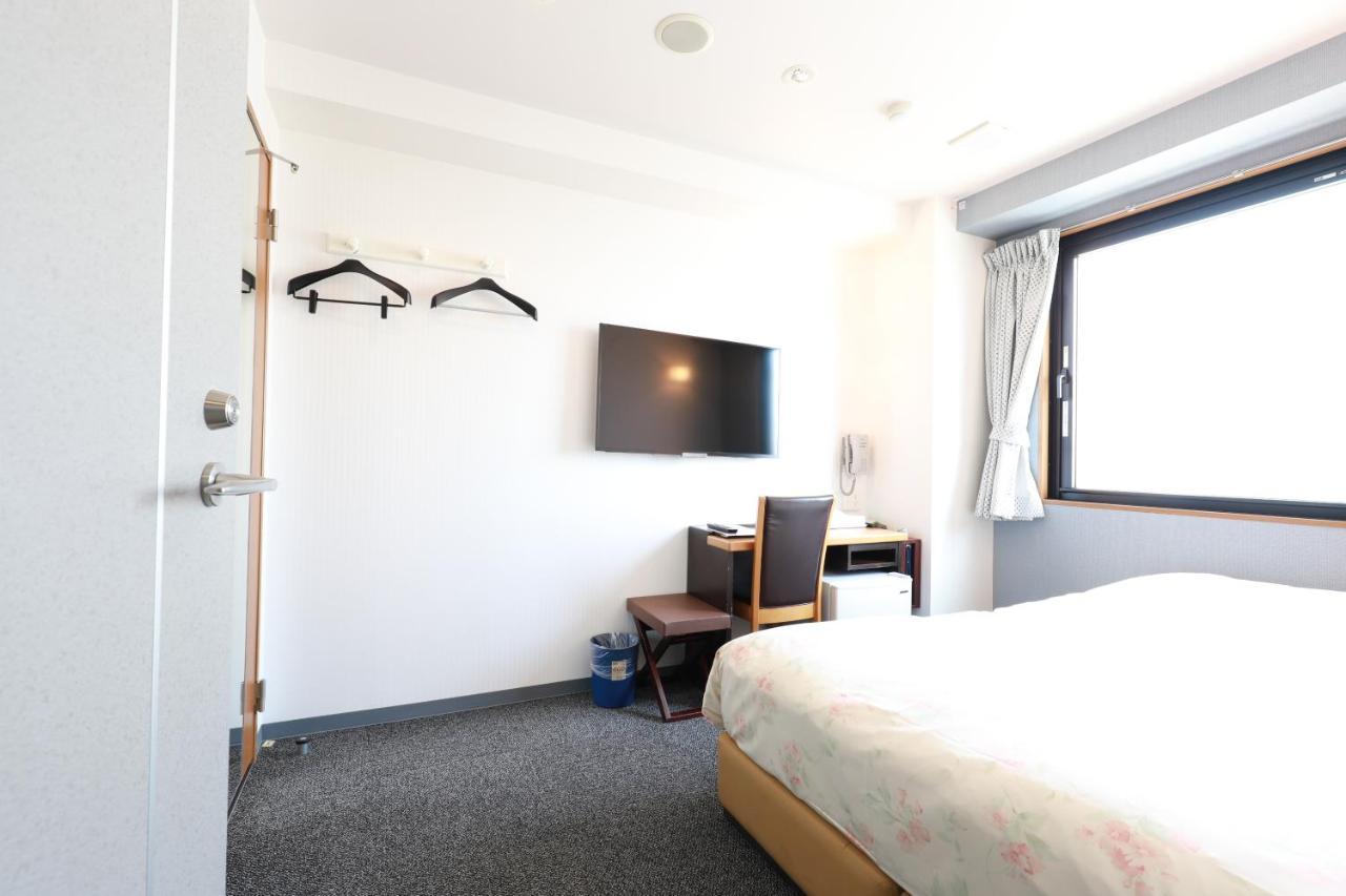 Toyama Town Hotel Extérieur photo
